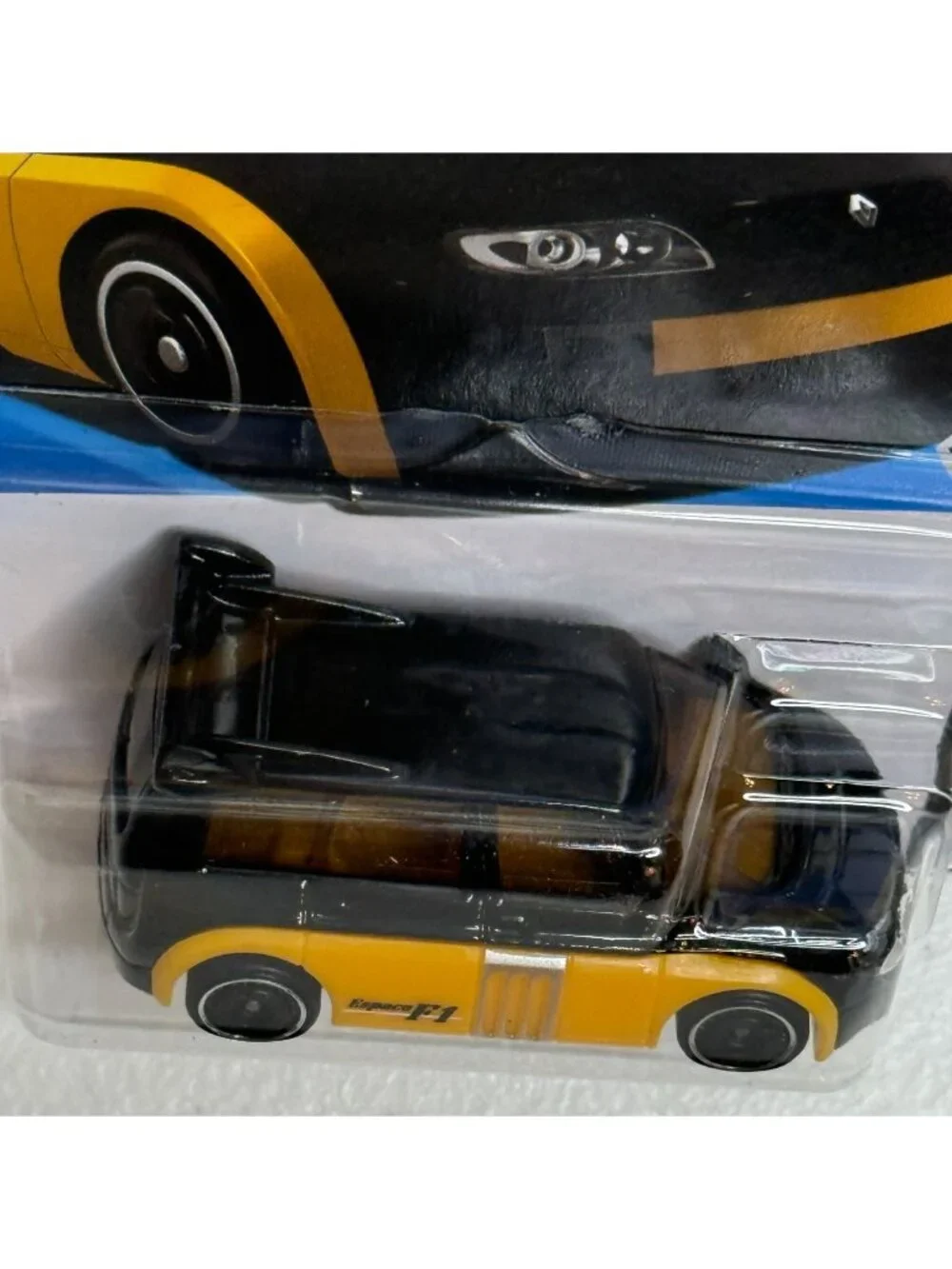 Hot Wheels 2025 Renault Espace F1 HW Modified 172/250 Yellow Diecast
